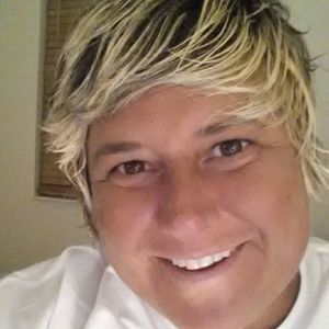 Meet your Posher, Shari